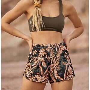 FP Movement The Way Home Brown Print Smocked High-Rise Running Shorts Sz Small